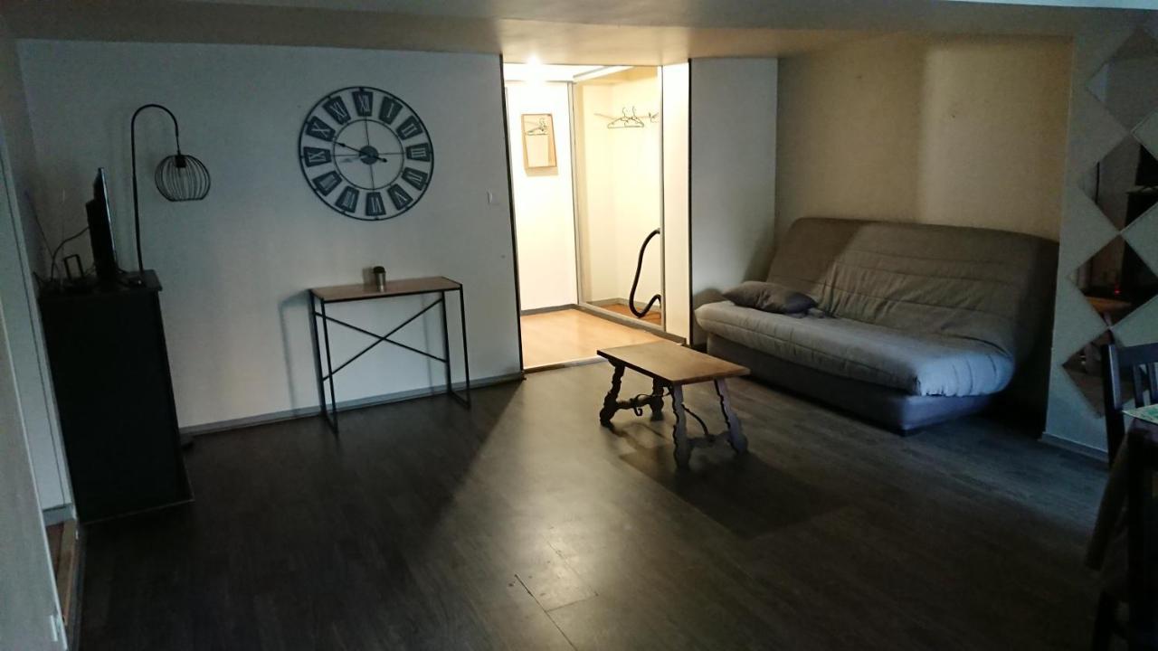 Le Nid Rouennais Apartment ภายนอก รูปภาพ